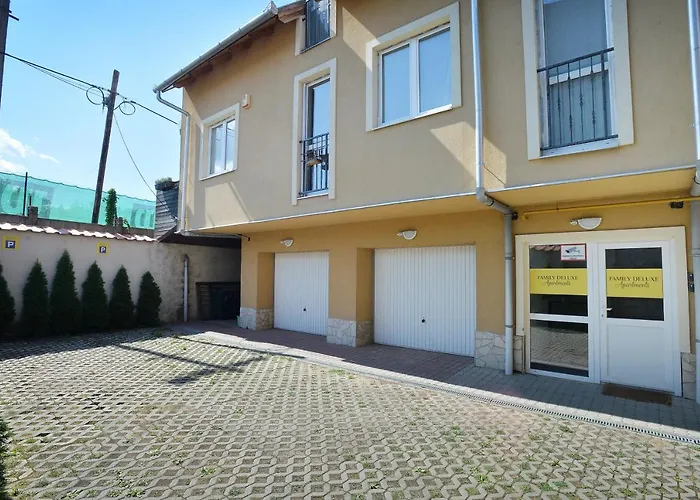 Family Deluxe Apartments